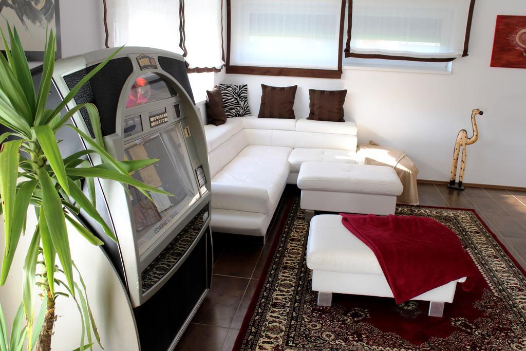 Relax Am Villa Bodensdorf